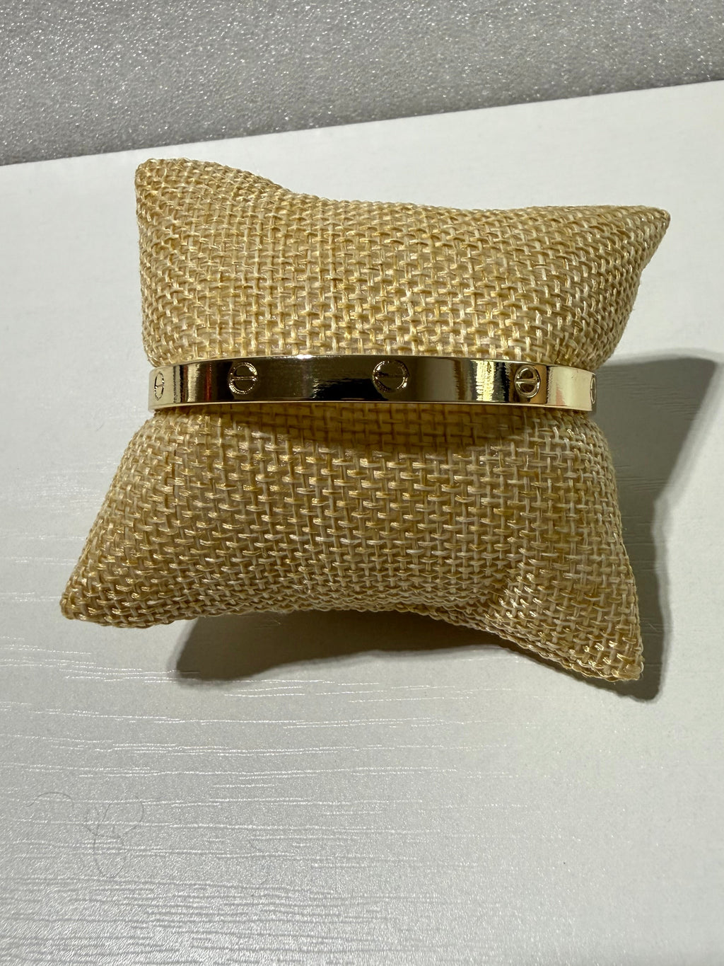 Gold plated Cartier imitation bracelet